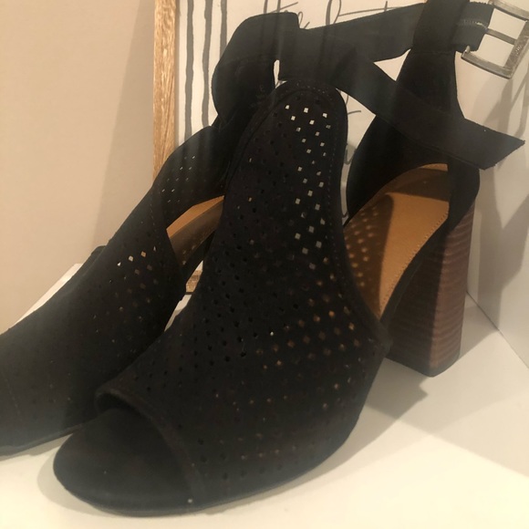 Block heel Open Toe Bootie - Picture 2 of 5